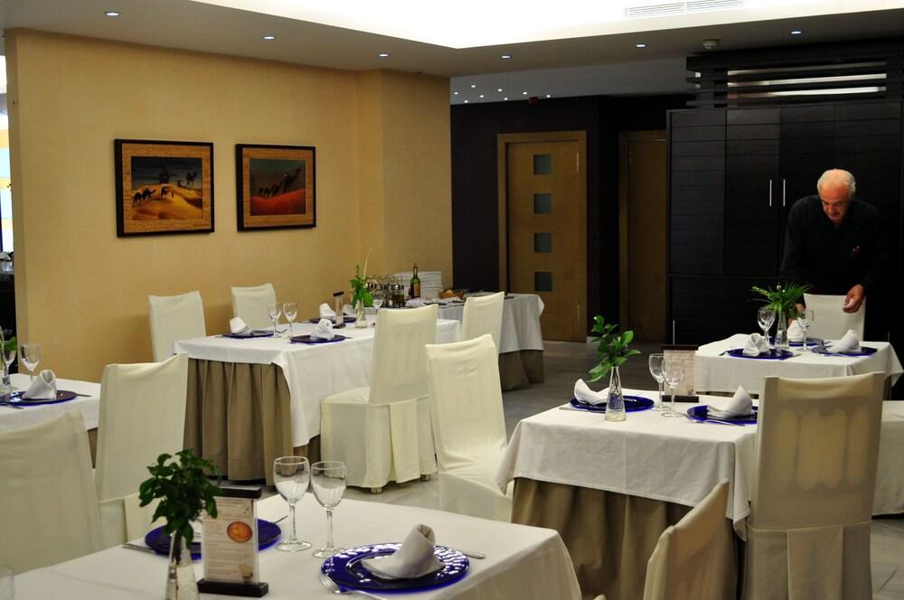 Hotel Oasis Córdoba Eksteriør billede